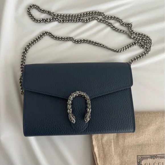 Gucci Navy Blue Dionysus Wallet on a chain - Picture 2 of 6